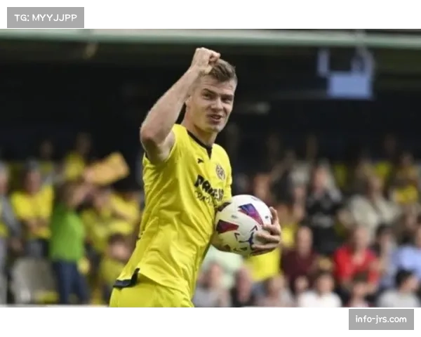 转会传闻:多家媒体称那不勒斯有意比利亚雷亚尔前锋瑟洛特 转会传闻:多家媒体称那不勒斯有意比利亚雷亚尔前锋瑟洛特